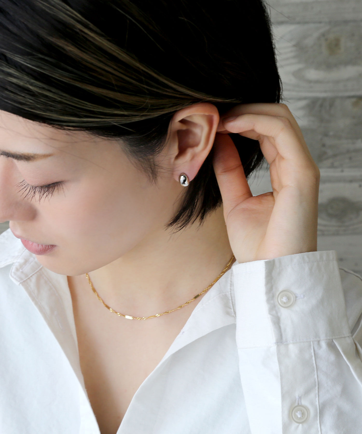 colleca la「オーバルクラッチイヤリング」|イヤリング|