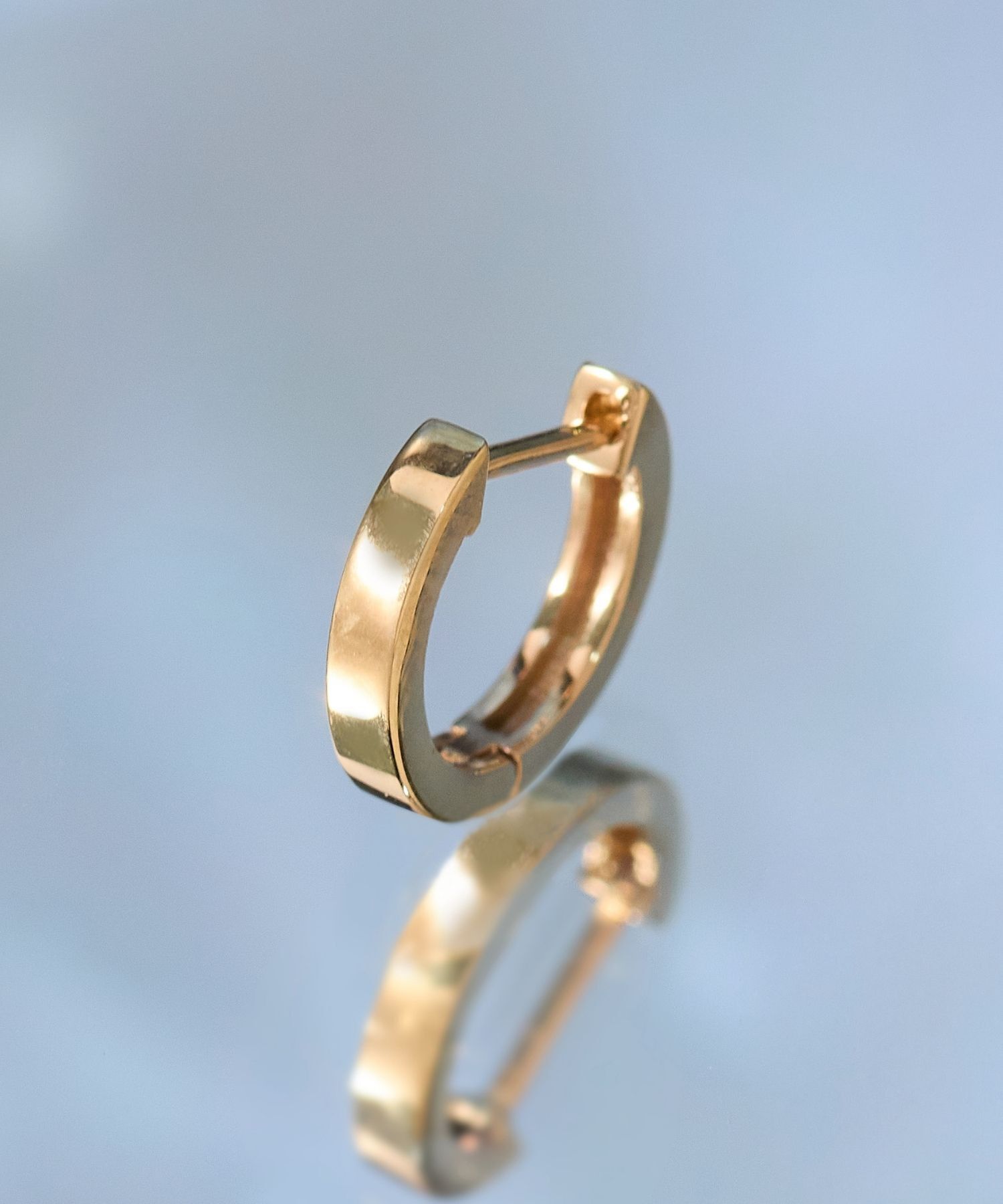 JUPITER「【シリーズ累計販売 2000点突破！】【K10】ストレートフープピアス/片耳/ ユニセックス/ゴールド」|ピアス|