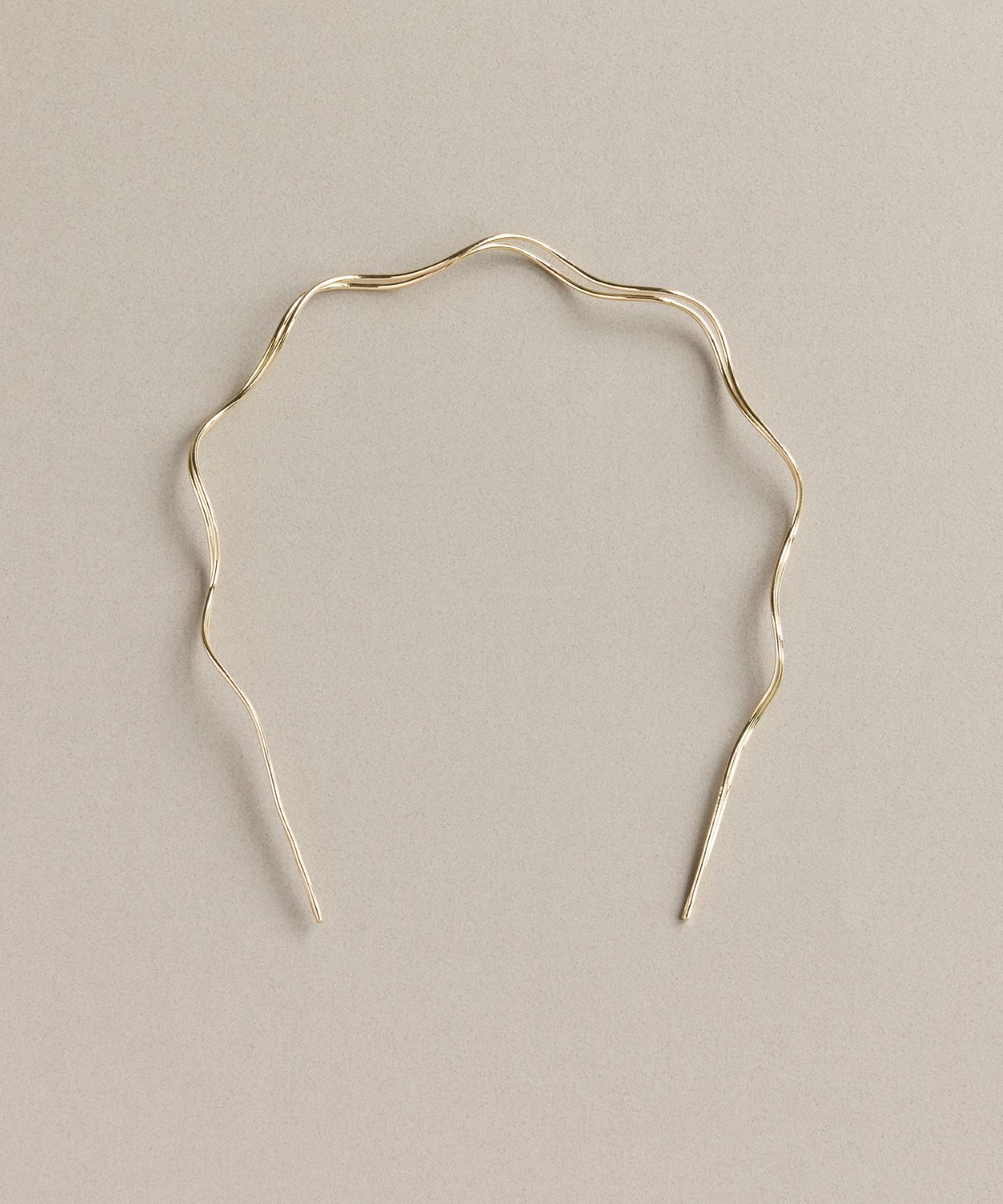 Phoebe「2ラインウェーブメタルカチューシャ　ゴールド」|カチューシャ|