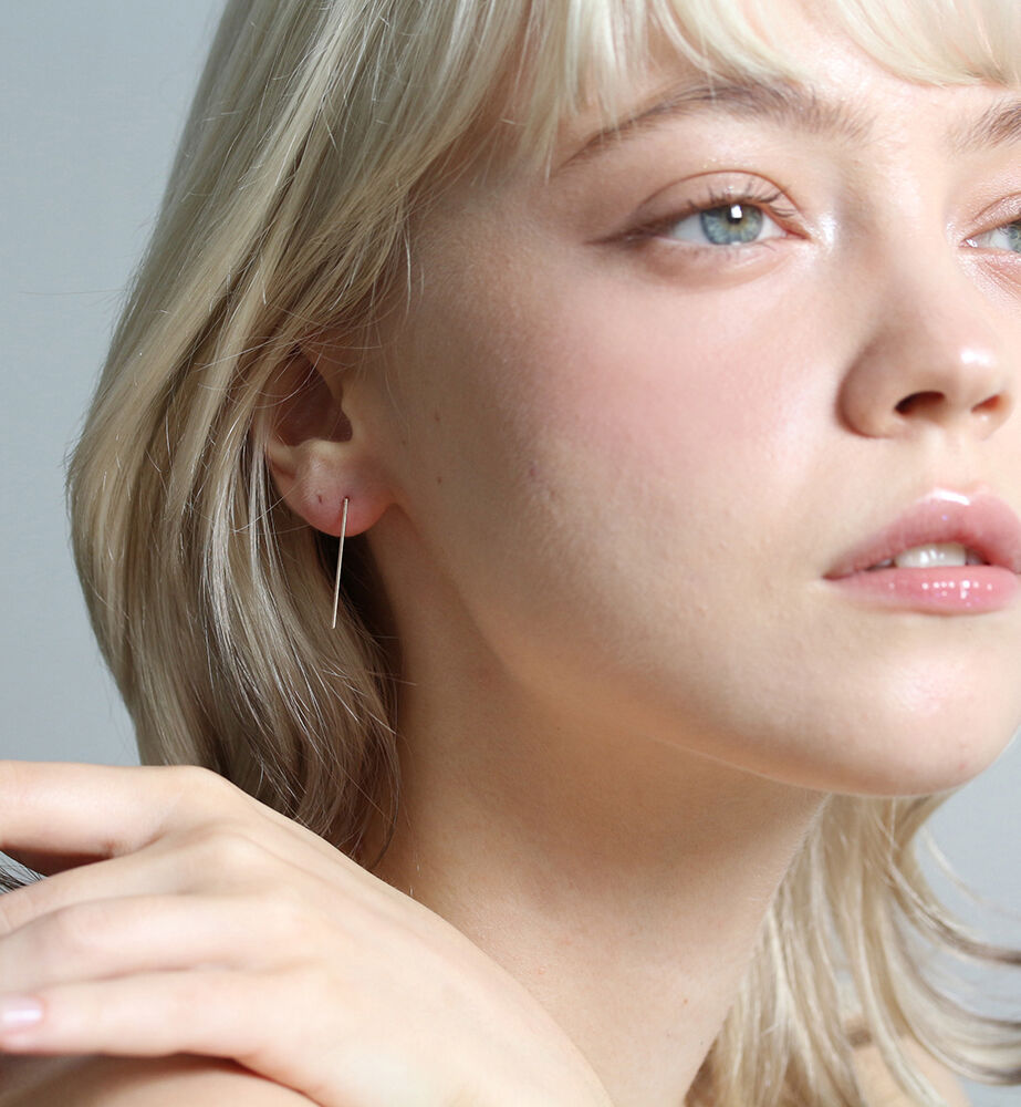  「ゴールド ライン ピアス | K10YG」|ピアス|