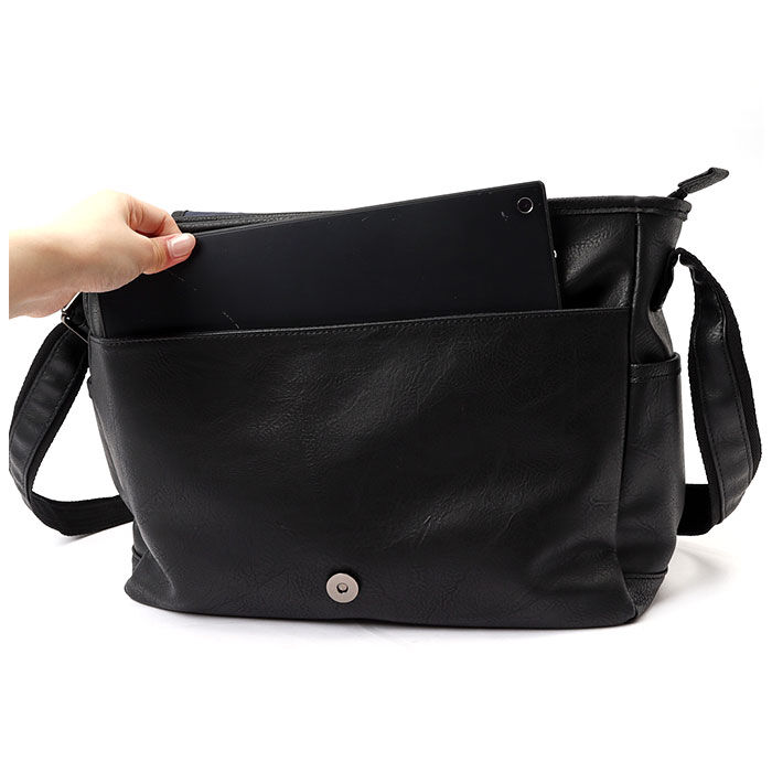 BACKYARD FAMILY「Lee ショルダーバッグ リー 320-3104 通販 ショルダーバック メッセンジャーバッグ」|ショルダー・メッセンジャー|