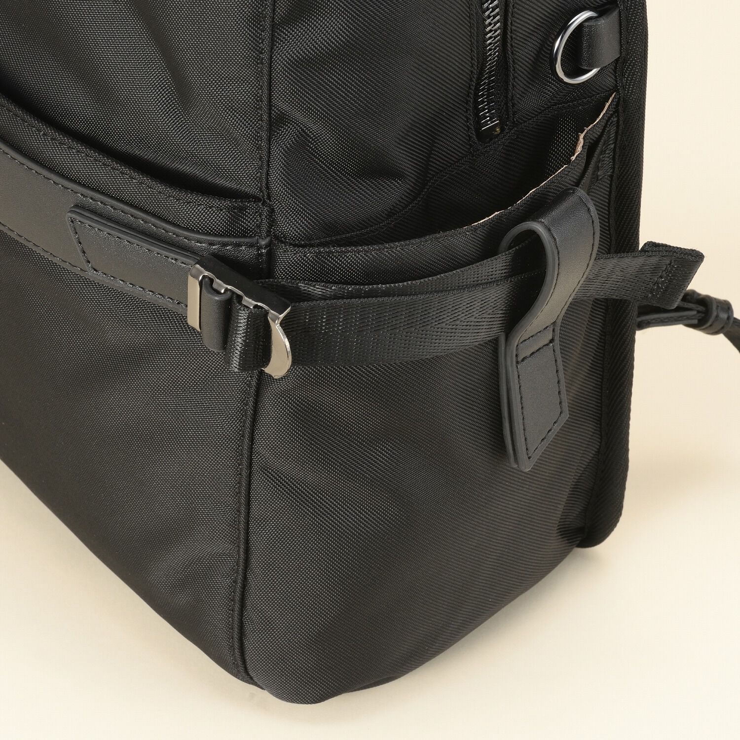 W&.Day/Night「W&.Day/Night | リッカ スクエアリュック A4ジャストサイズ 11.0インチタブレット収納 11711」|リュック|