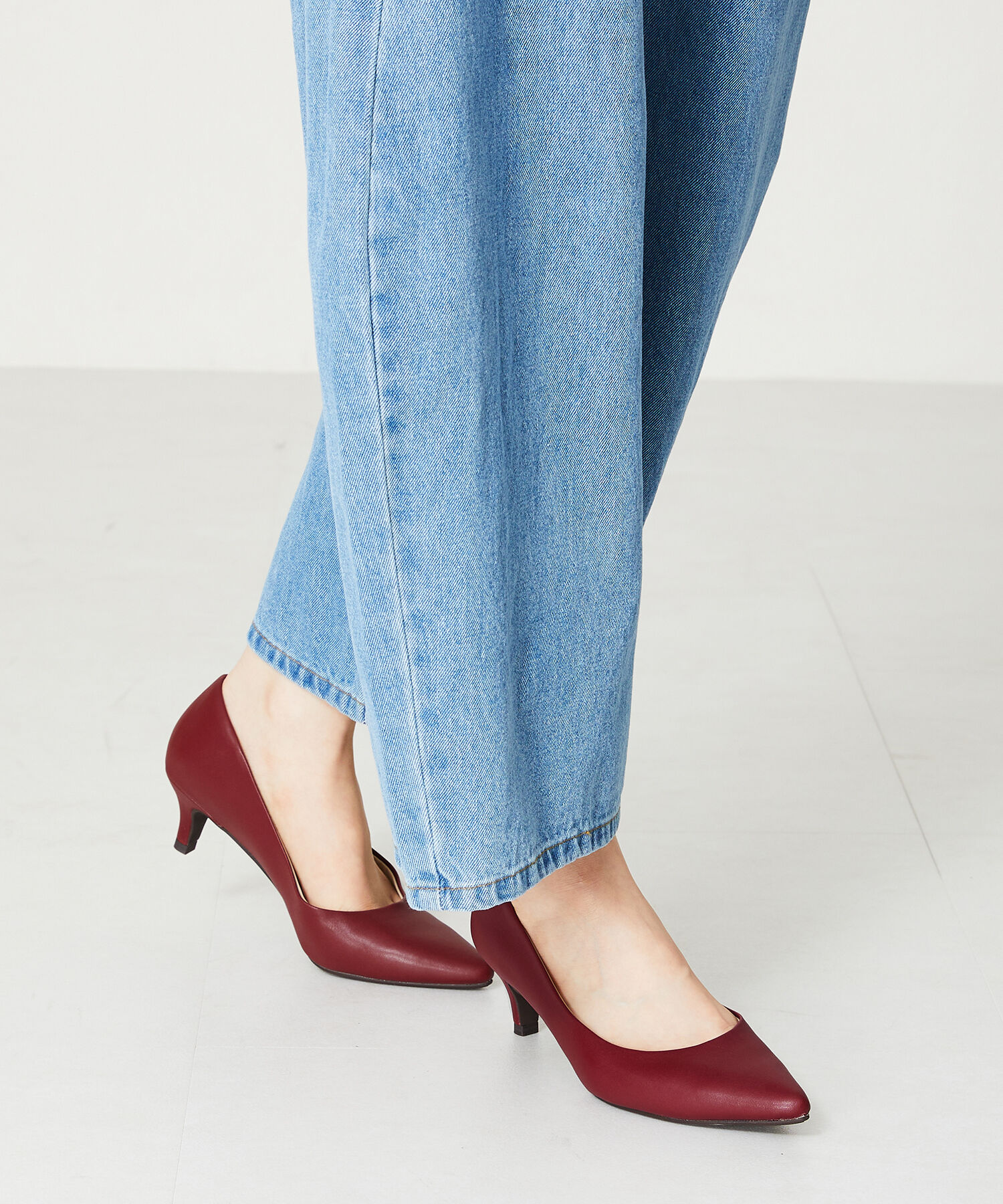 ORiental TRaffic「【跳べるパンプス/シリーズ累計１５０万足突破】ミドルヒール パンプス /R-3202 オフィス」|パンプス|RED