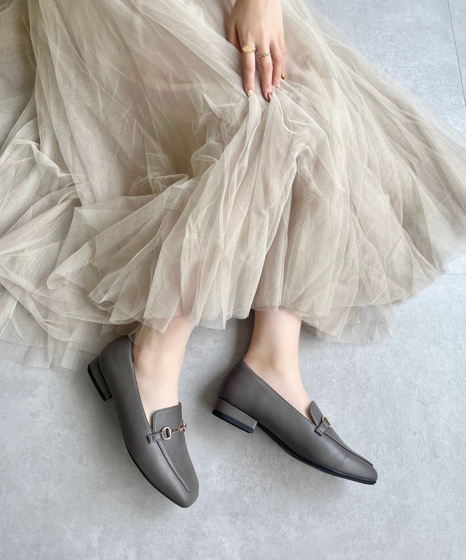 ORiental TRaffic「【跳べるパンプス/シリーズ累計１５０万足突破】スクエアトゥビットモチーフ  ローファー /R-3210」|パンプス|