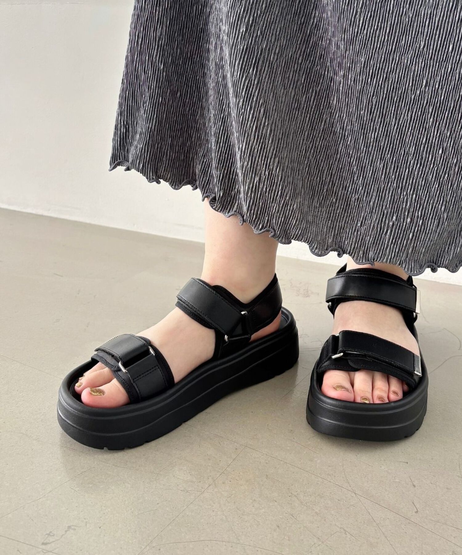 ORiental TRaffic「【Fit meサンダル】メタルパーツ厚底サンダル/51226 サンダル 軽い 人気 トレンド 再入荷」|サンダル|BLACK