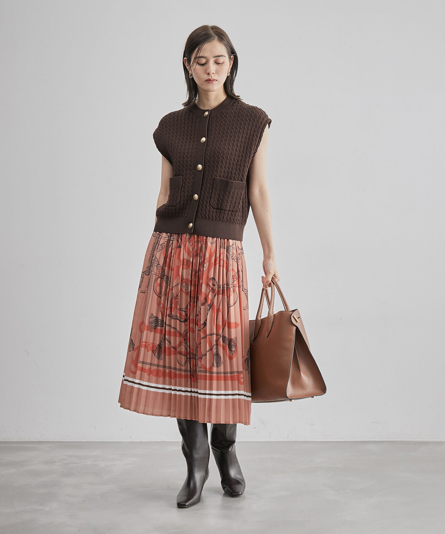 ROPE「メタルボタンケーブルニットベスト」|ベスト・ジレ|