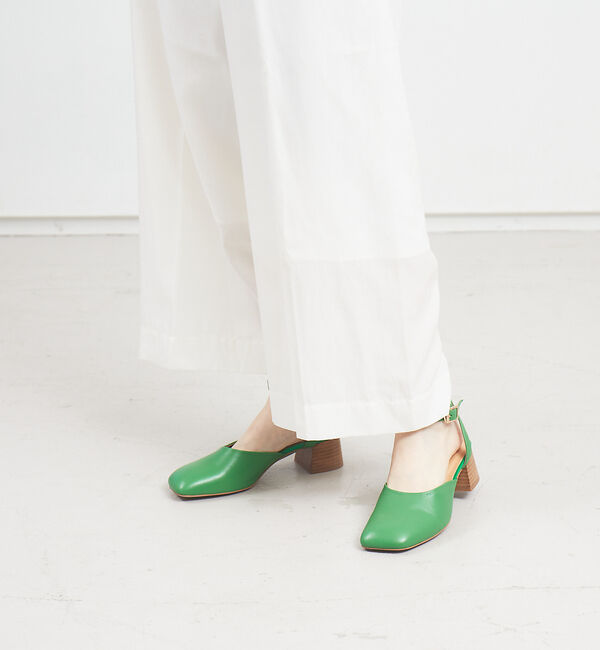 AU BANNISTER「オブリークトゥストラップヒールサンダル」|サンダル|グリーン