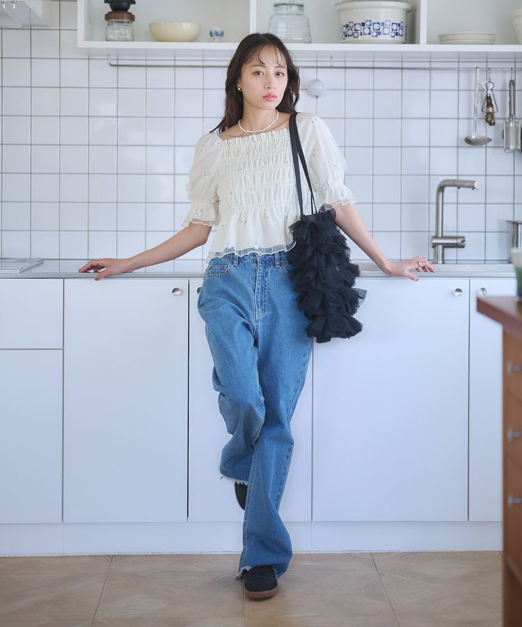 earth music&ecology「フラワー刺繍シャーリングプルオーバー」|シャツ・ブラウス|