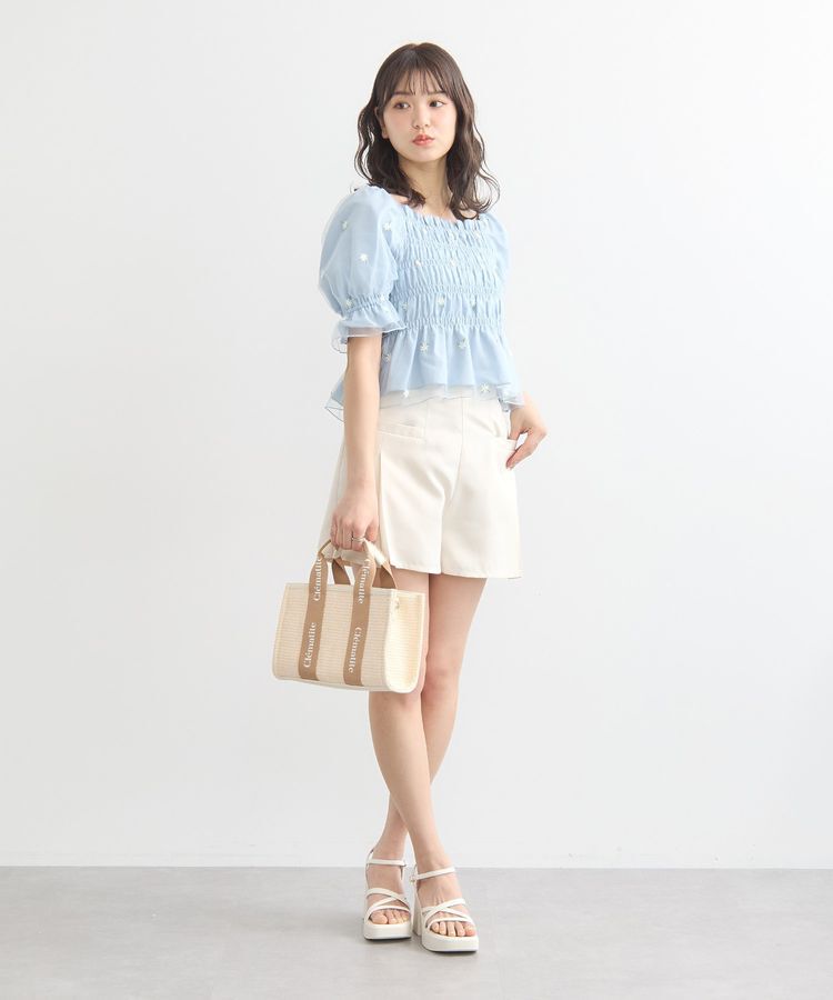 earth music&ecology「フラワー刺繍シャーリングプルオーバー」|シャツ・ブラウス|