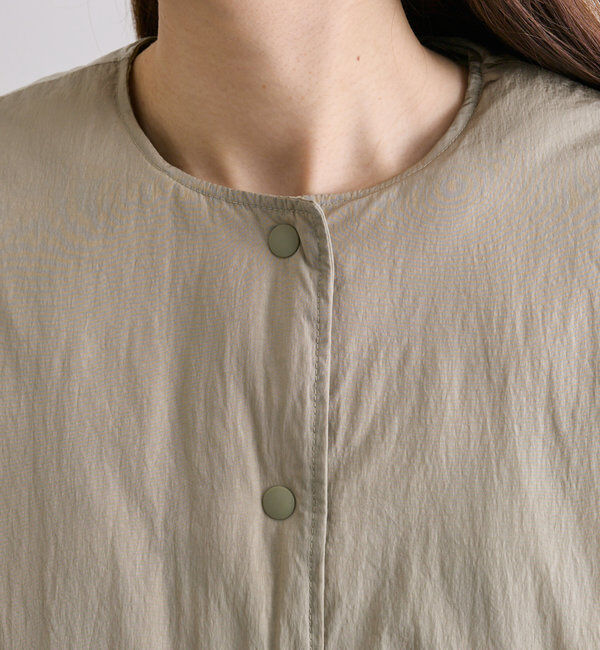  「【リバーシブル】リサイクルダウンノーカラージャケット」|ダウン|