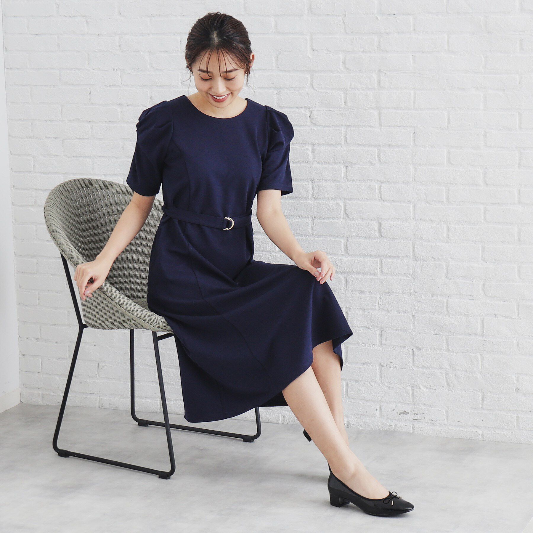 index「ツイストスリーブワンピース【洗濯機洗い可】」|ワンピース|ネイビー(094)