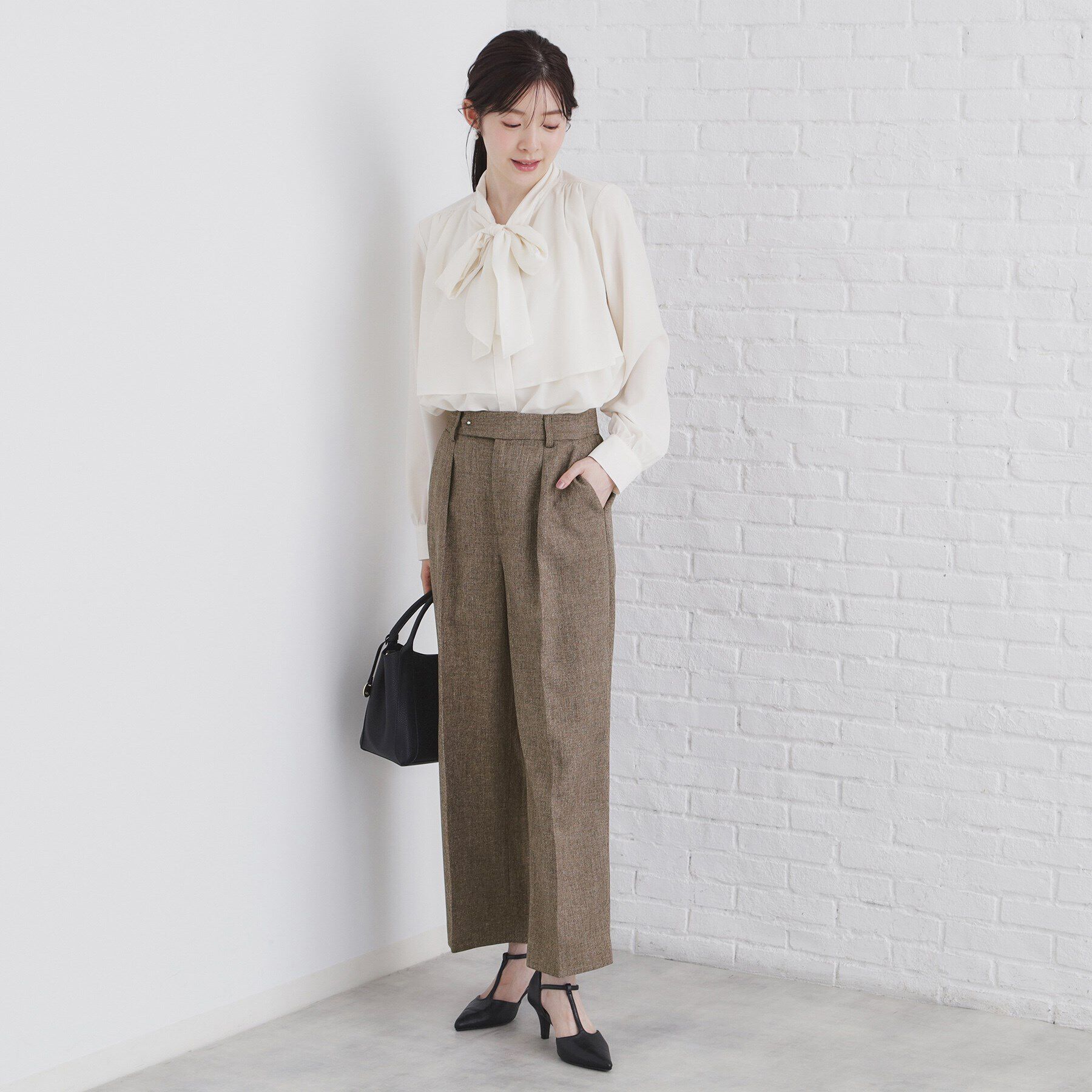 index「《美人百花掲載》ヴィンテージツイードタックワイドパンツ【洗濯機洗い可/防シワ】」|その他|