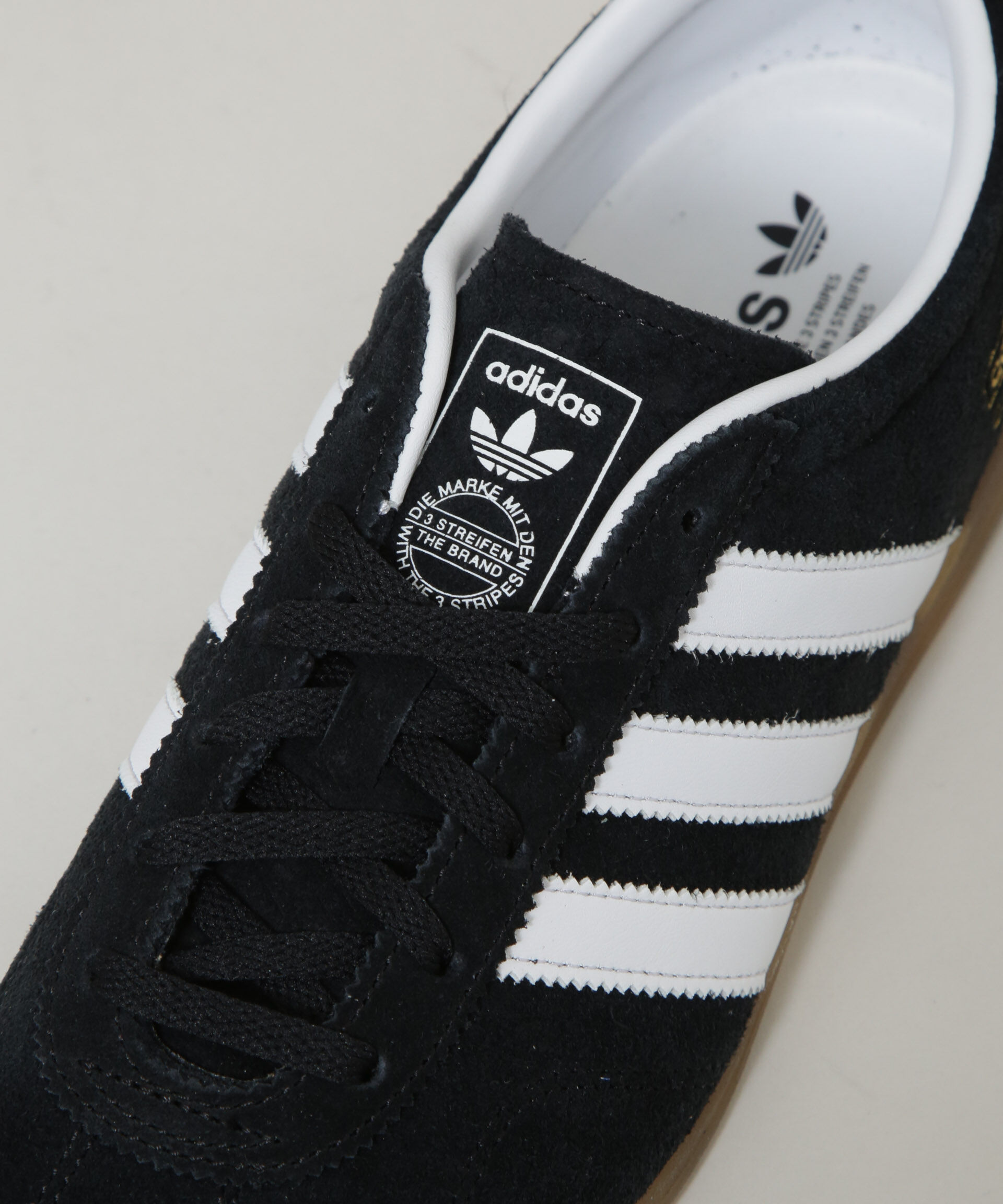 nano･universe「adidas/GAZELLE LO PRO W」|スニーカー|