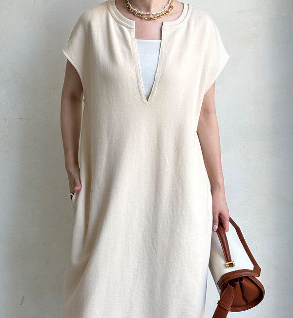  「【SAKURA 企画】【一部WEB限定カラー】深Vスウェットワンピース」|ワンピース|