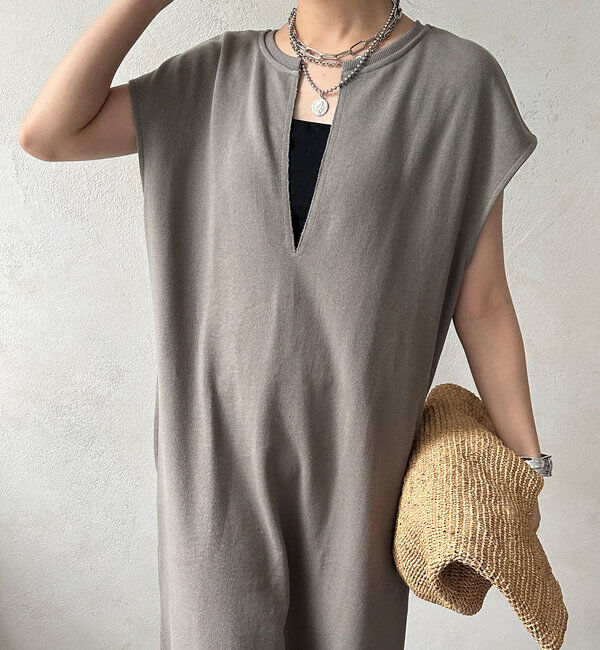  「【SAKURA 企画】【一部WEB限定カラー】深Vスウェットワンピース」|ワンピース|