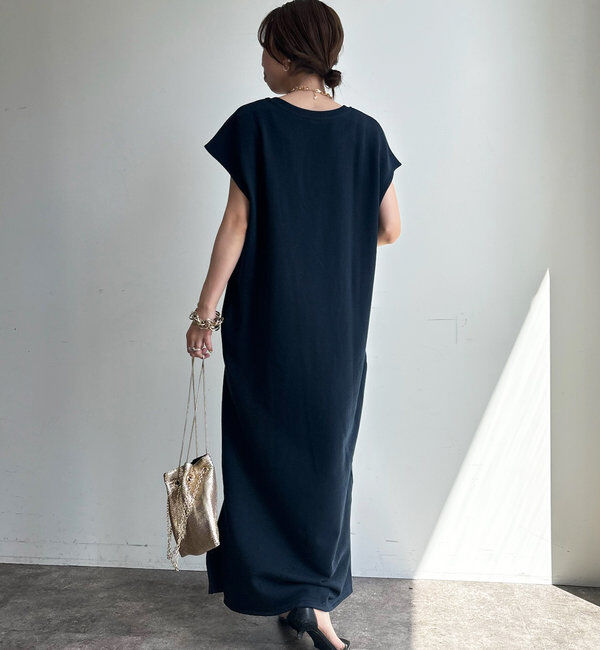  「【SAKURA 企画】【一部WEB限定カラー】深Vスウェットワンピース」|ワンピース|