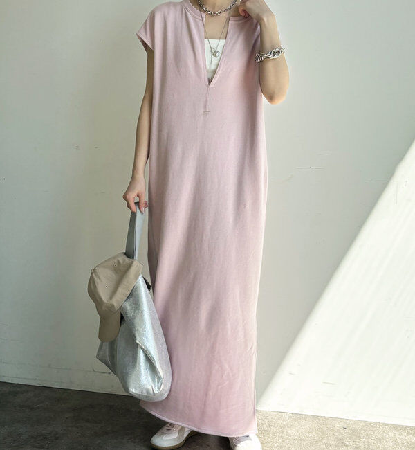  「【SAKURA 企画】【一部WEB限定カラー】深Vスウェットワンピース」|ワンピース|