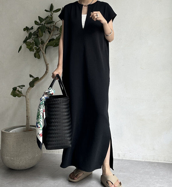  「【SAKURA 企画】【一部WEB限定カラー】深Vスウェットワンピース」|ワンピース|