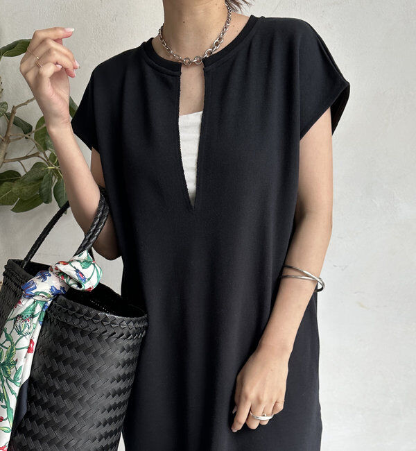  「【SAKURA 企画】【一部WEB限定カラー】深Vスウェットワンピース」|ワンピース|