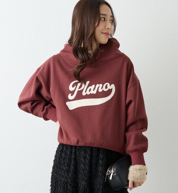  「《大人カジュアルに》裏毛ロゴデザインネックプルオーバー」|Tシャツ・カットソー|