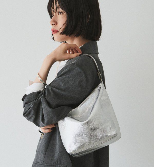  「ソフトレザーシンプルショルダーバッグ［silver］」|ショルダー・メッセンジャー|シルバー