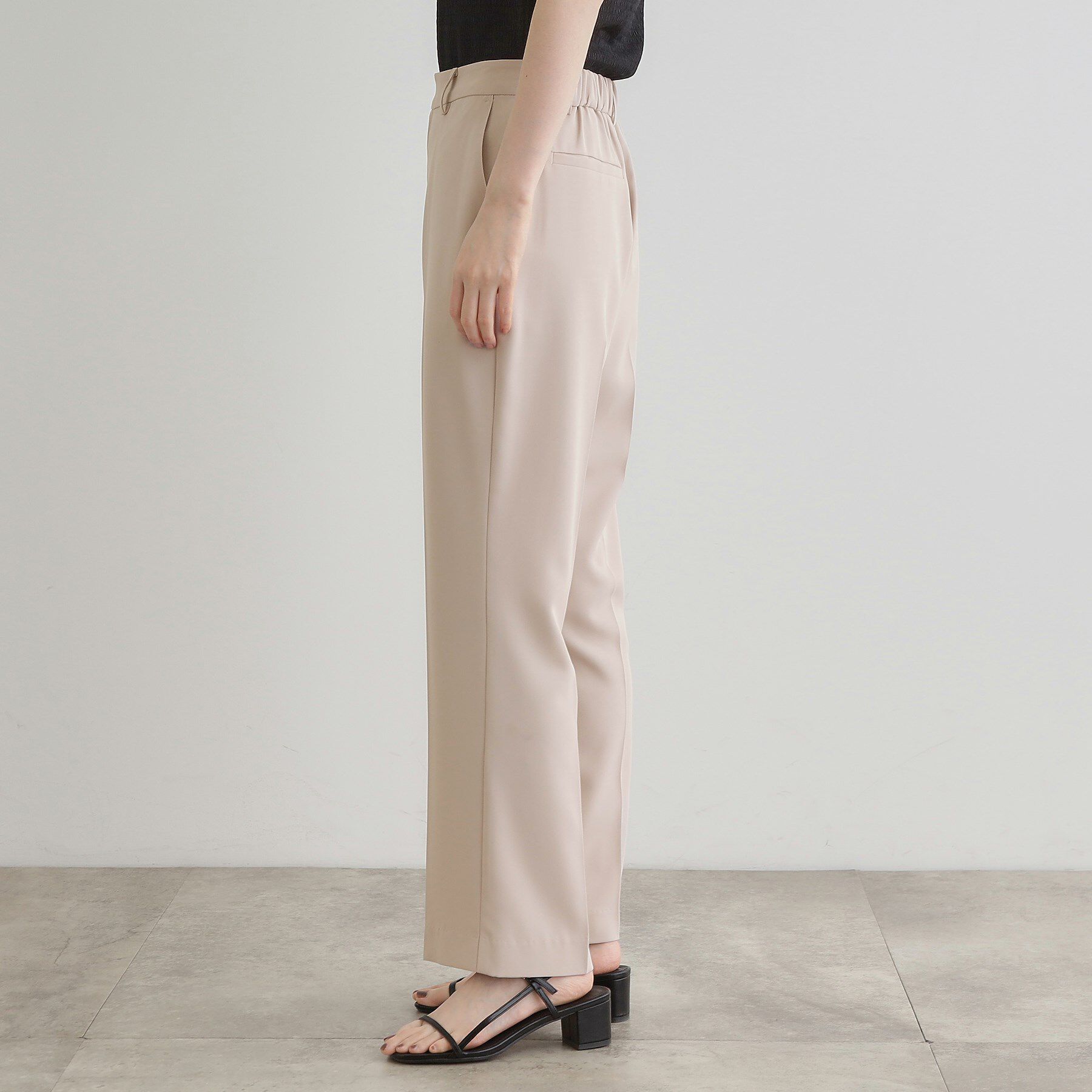 grove「ひんやり、すらり。夏の美シルエット ドレープストレートパンツ」|その他|