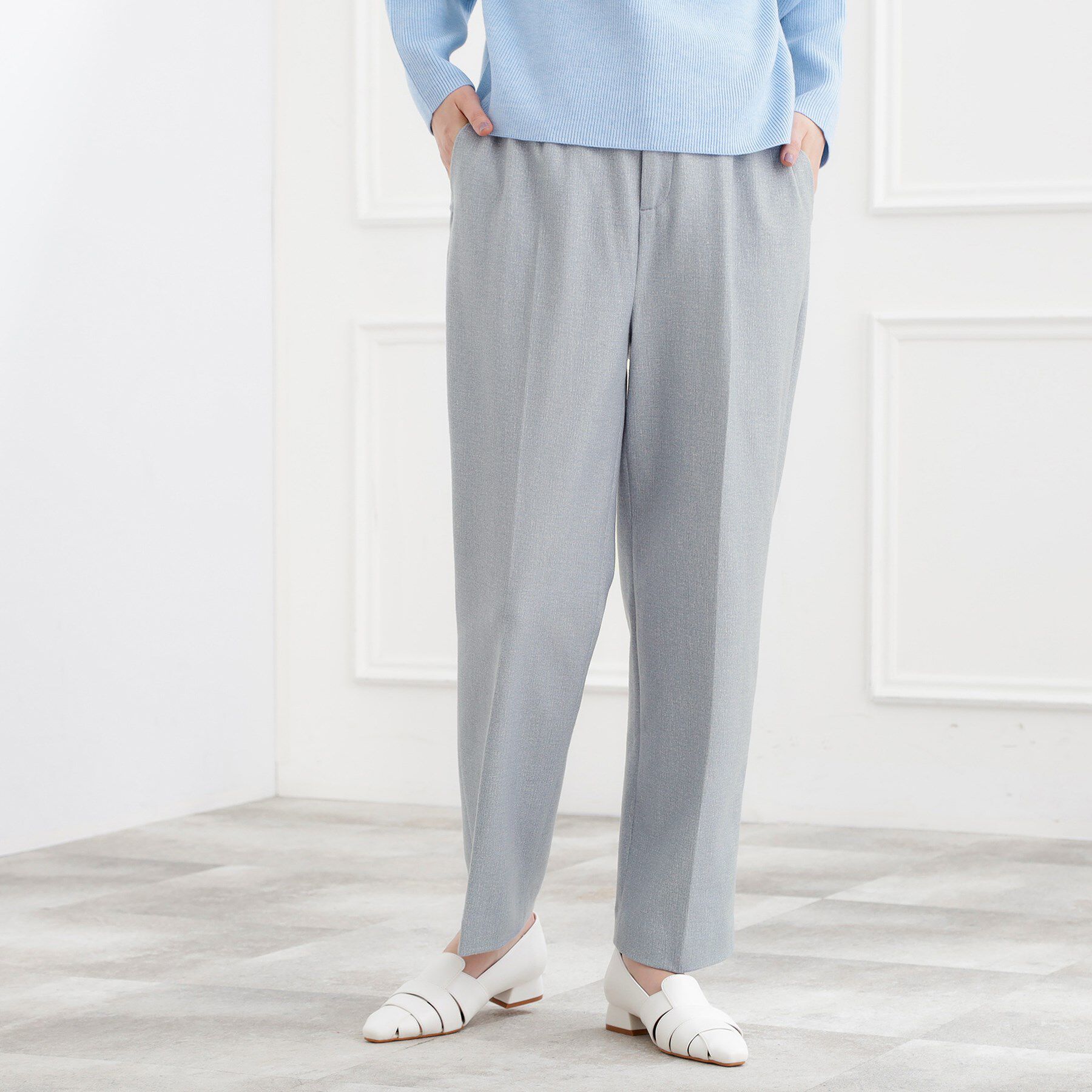 grove「きれいめシルエットに、心地よさを仕込んで　スーパーストレッチ起毛テーパードパンツ」|その他|グレー(012)