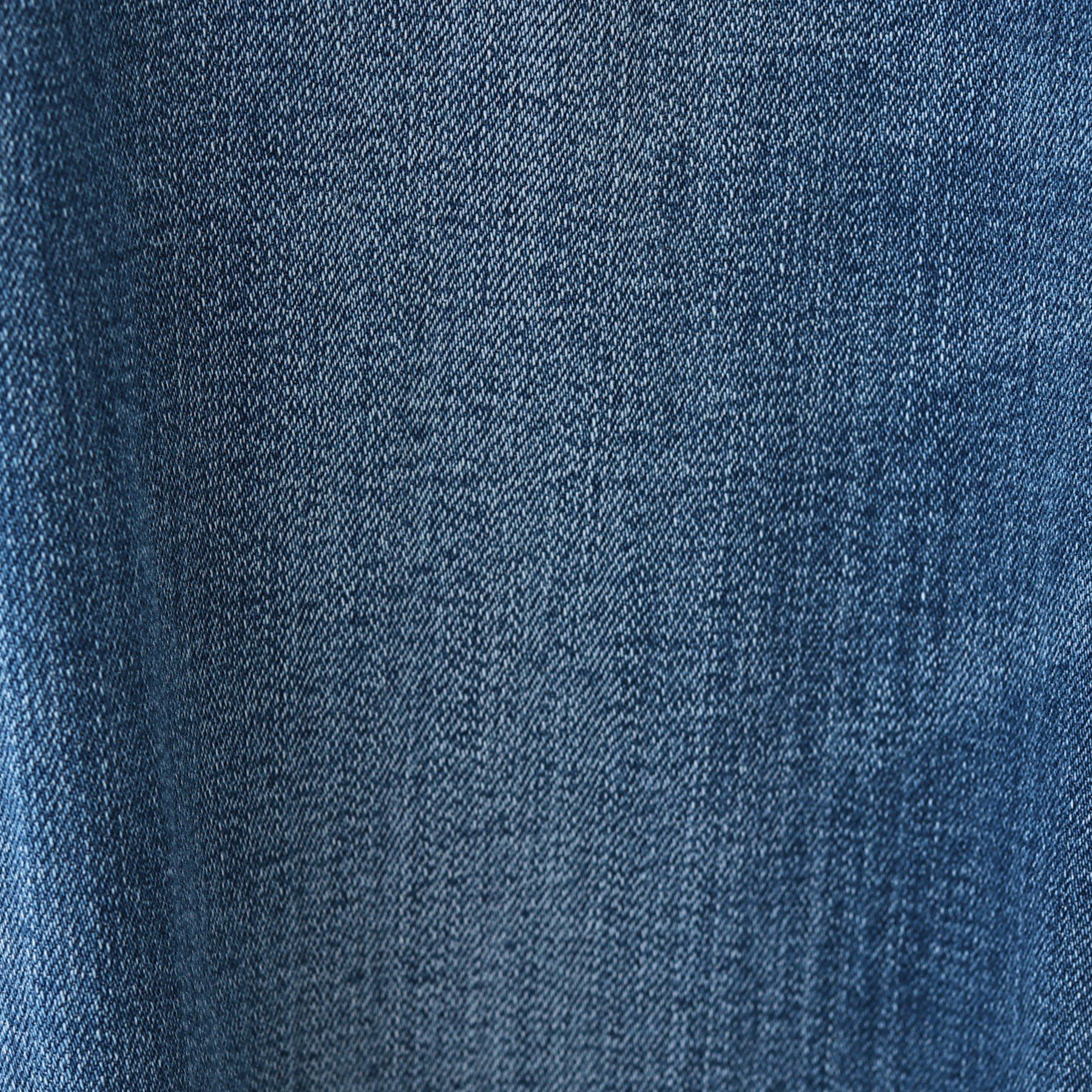 INDIVI「【通年活躍！褒められデニム】スリムストレート デニムパンツ」|デニム|