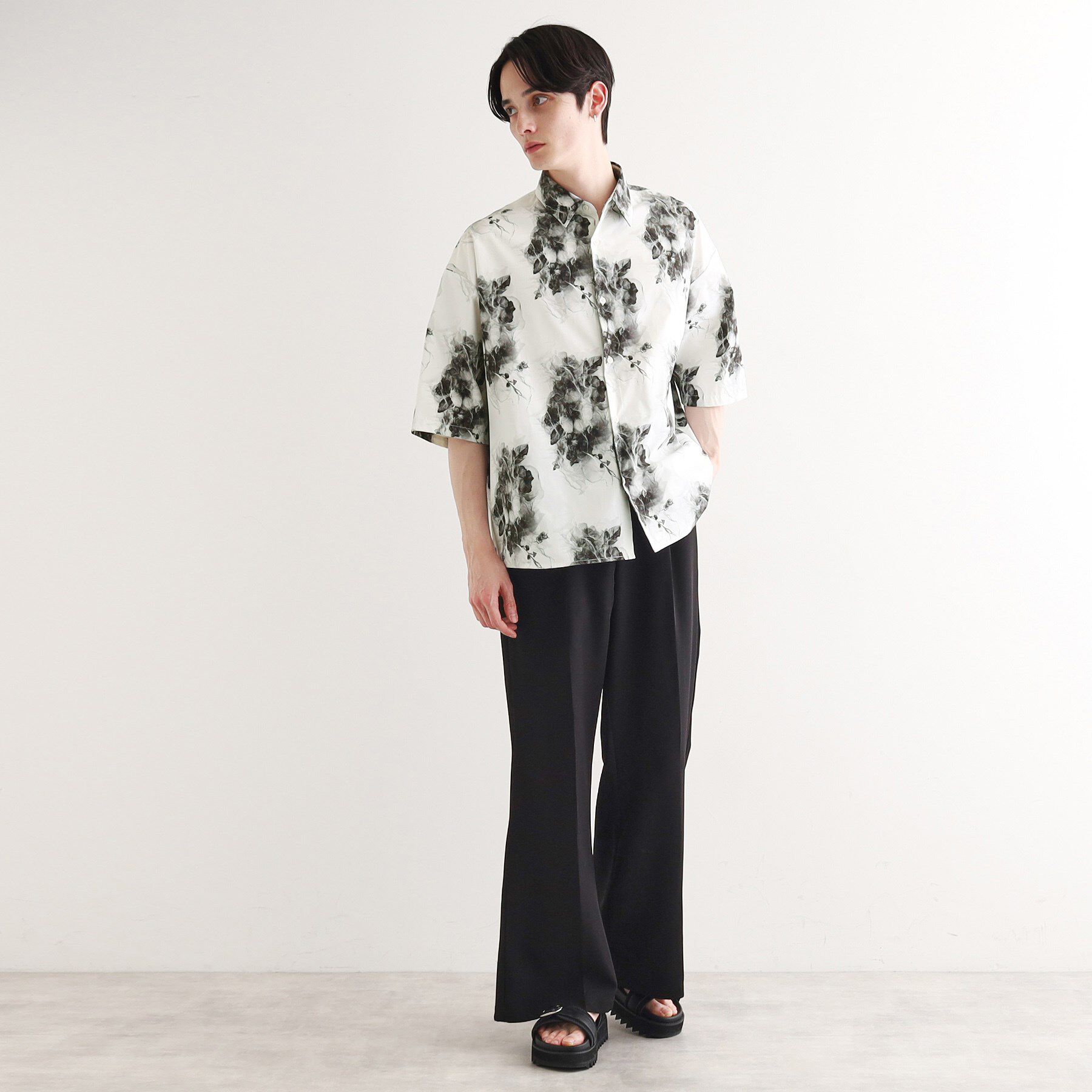 tk.TAKEO KIKUCHI「【WEB限定】無地/花柄アソートドレープ半袖シャツ」|シャツ・ブラウス|