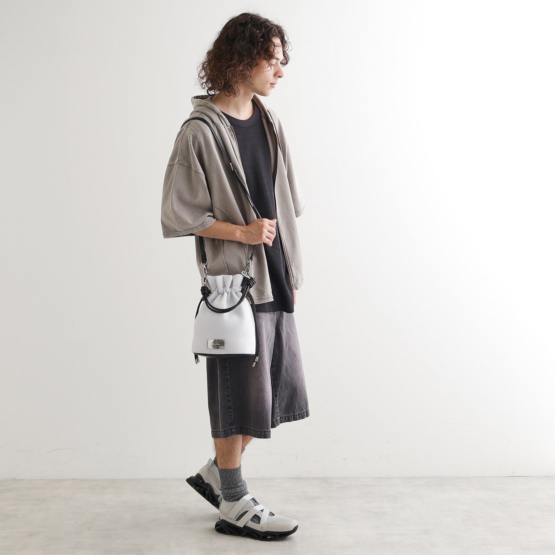 tk.TAKEO KIKUCHI「メッシュ2WAY巾着ショルダーバッグ」|ショルダー・メッセンジャー|