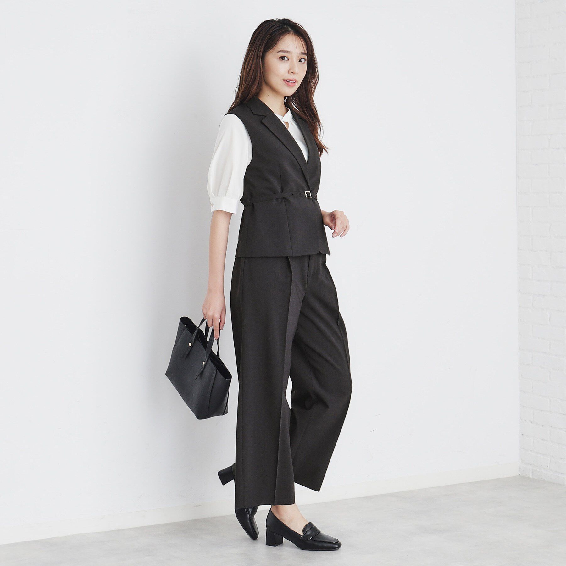 index「麻調コンパクトテーラードジレ/セットアップ対応【洗濯機洗い可】」|ベスト・ジレ|