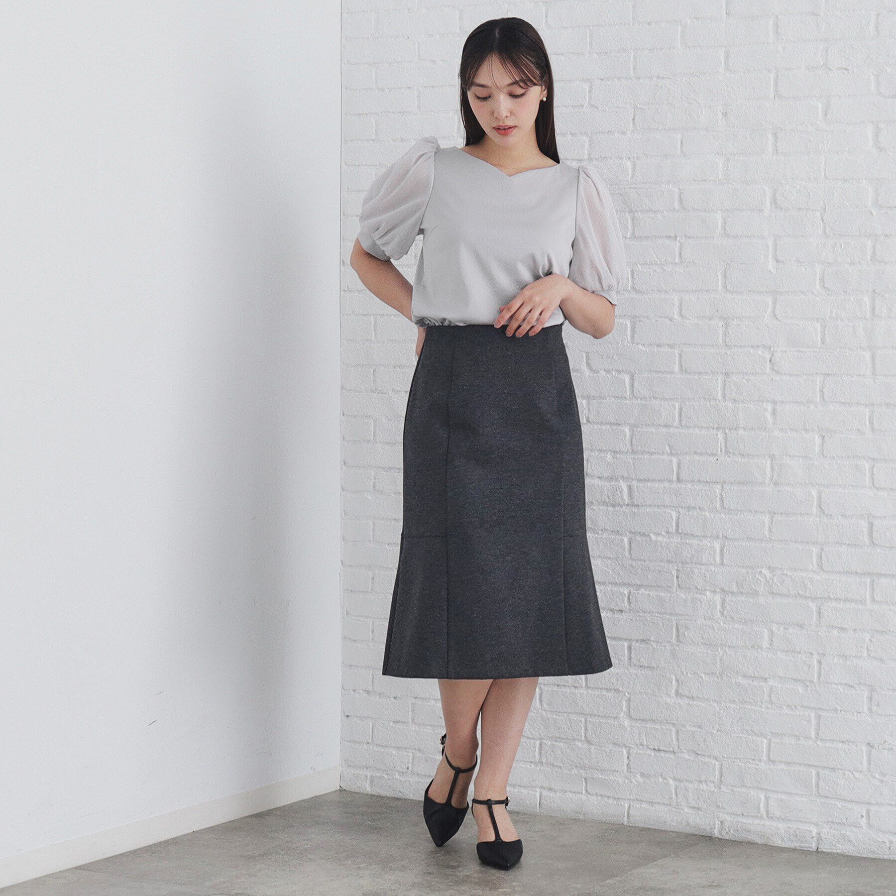 index「シアースリーブハートネックトップス【洗濯機洗い可】」|Tシャツ・カットソー|