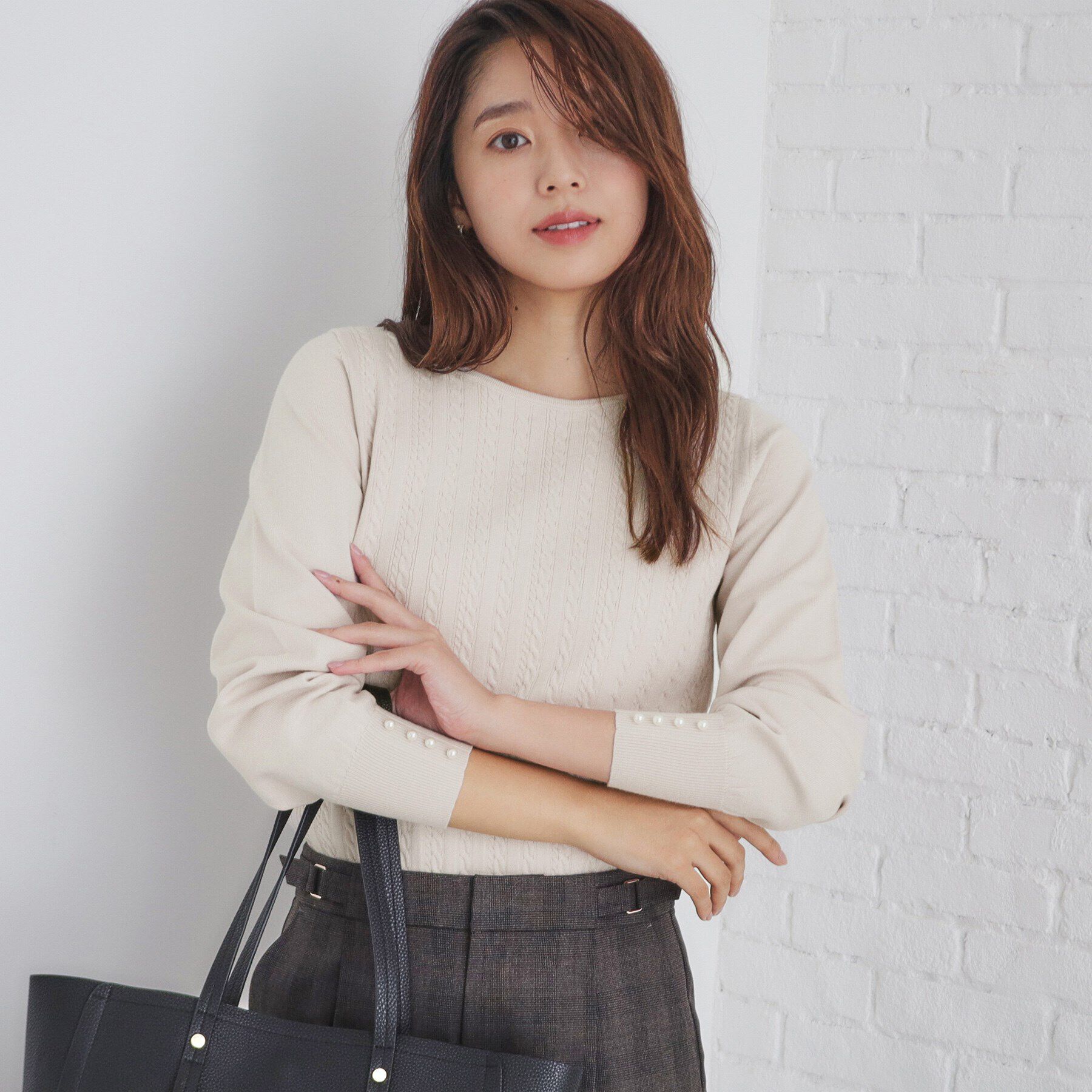 index「ミニケーブルクルーネックニット【洗濯機洗い可】」|ニット・セーター|グレージュ(050)