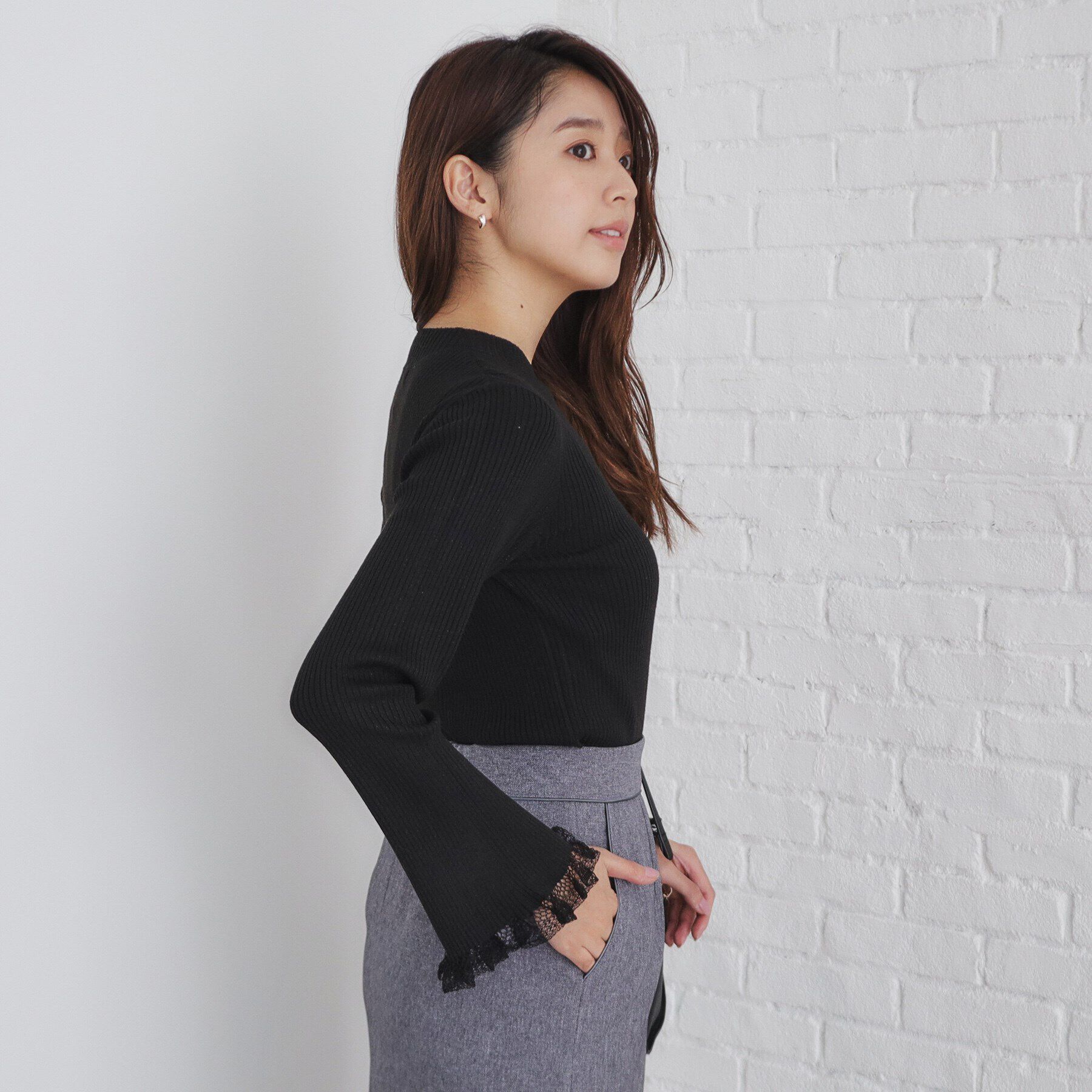 index「ハイネックラメフレアスリーブレースニット【洗濯機洗い可】」|ニット・セーター|