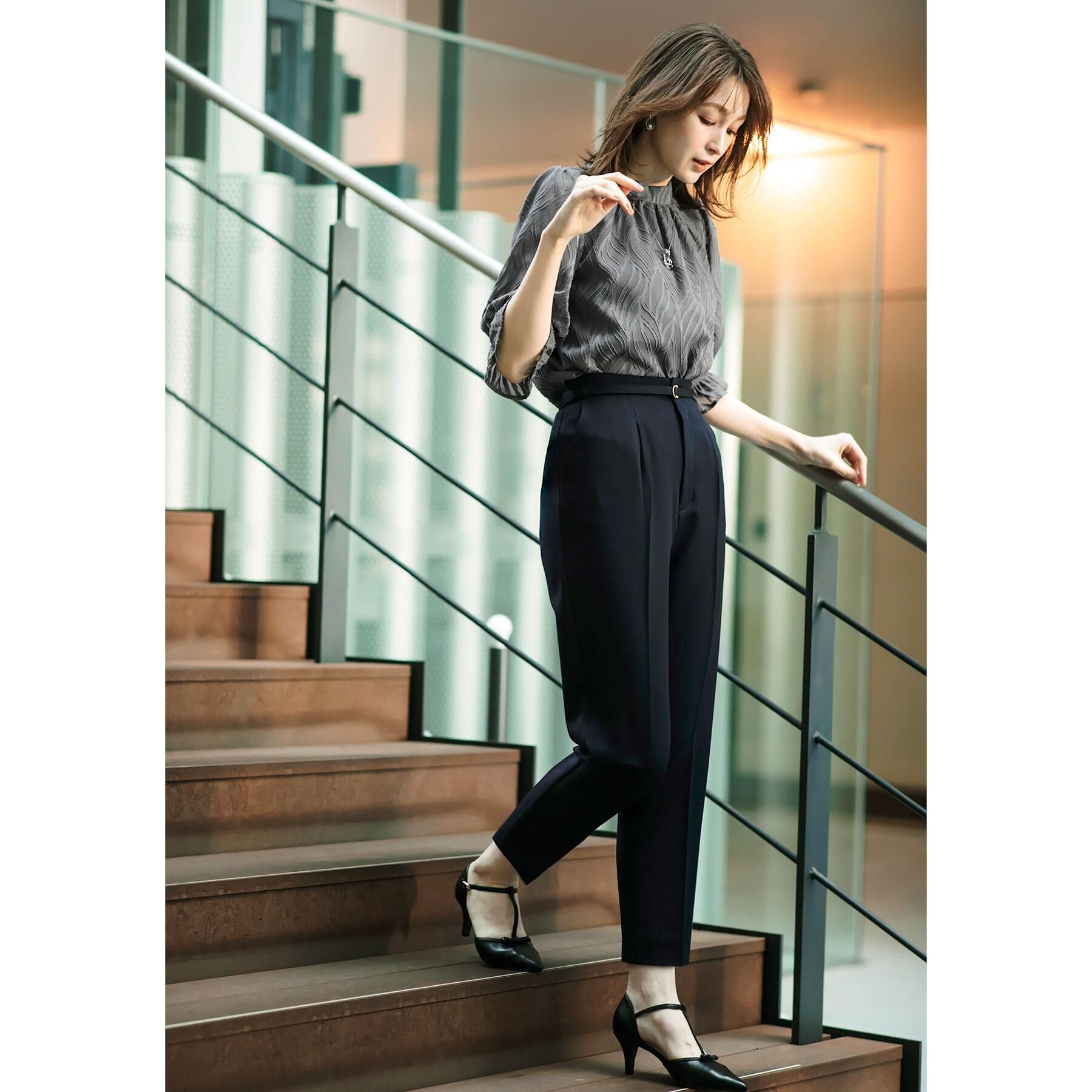 index「リーフカットジャカードブラウス【洗濯機洗い可/イージーアイロン】」|シャツ・ブラウス|