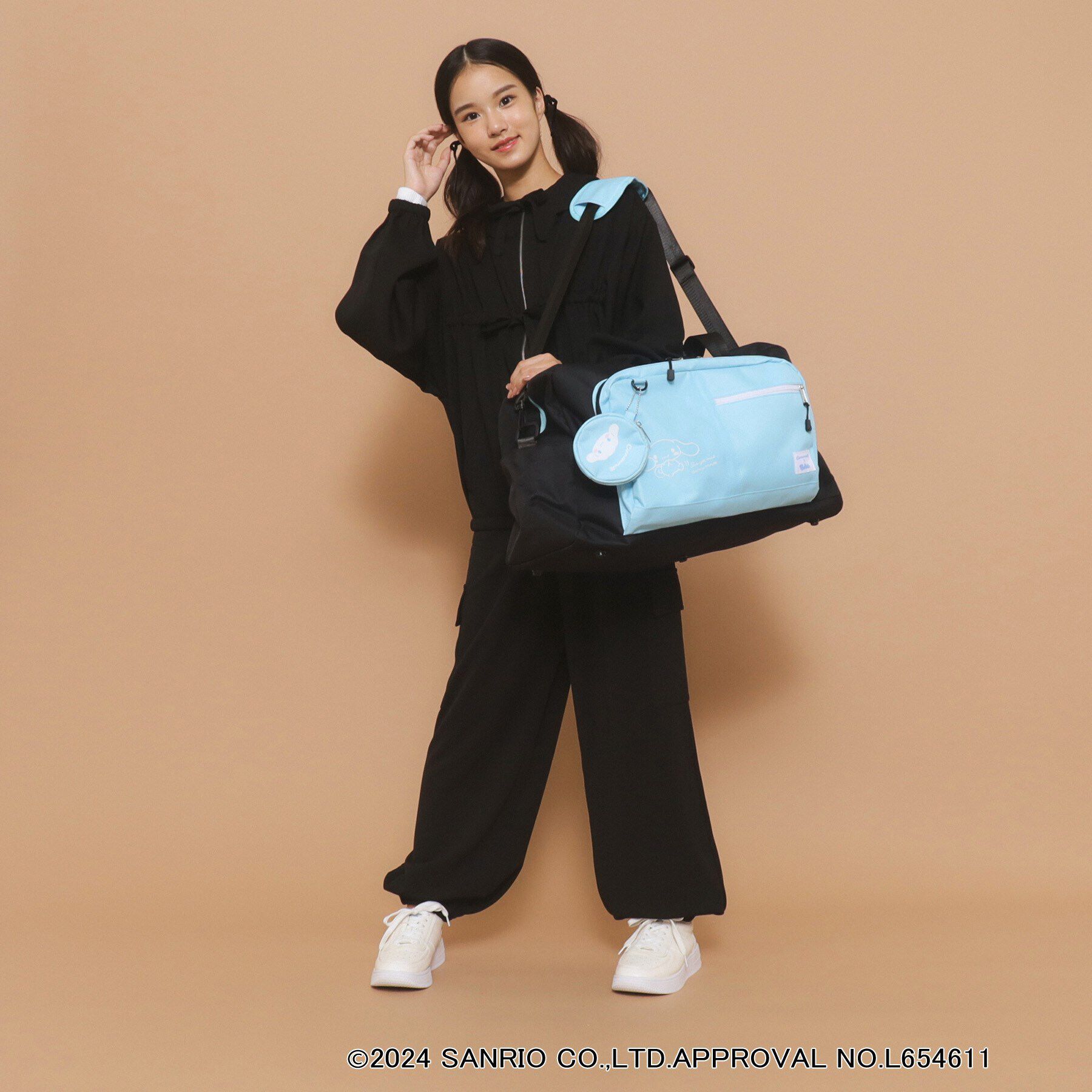 PINK-latte「【サンリオキャラクターズコラボ＆2WAY】ポーチ付きボストンバッグ」|ボストンバッグ|