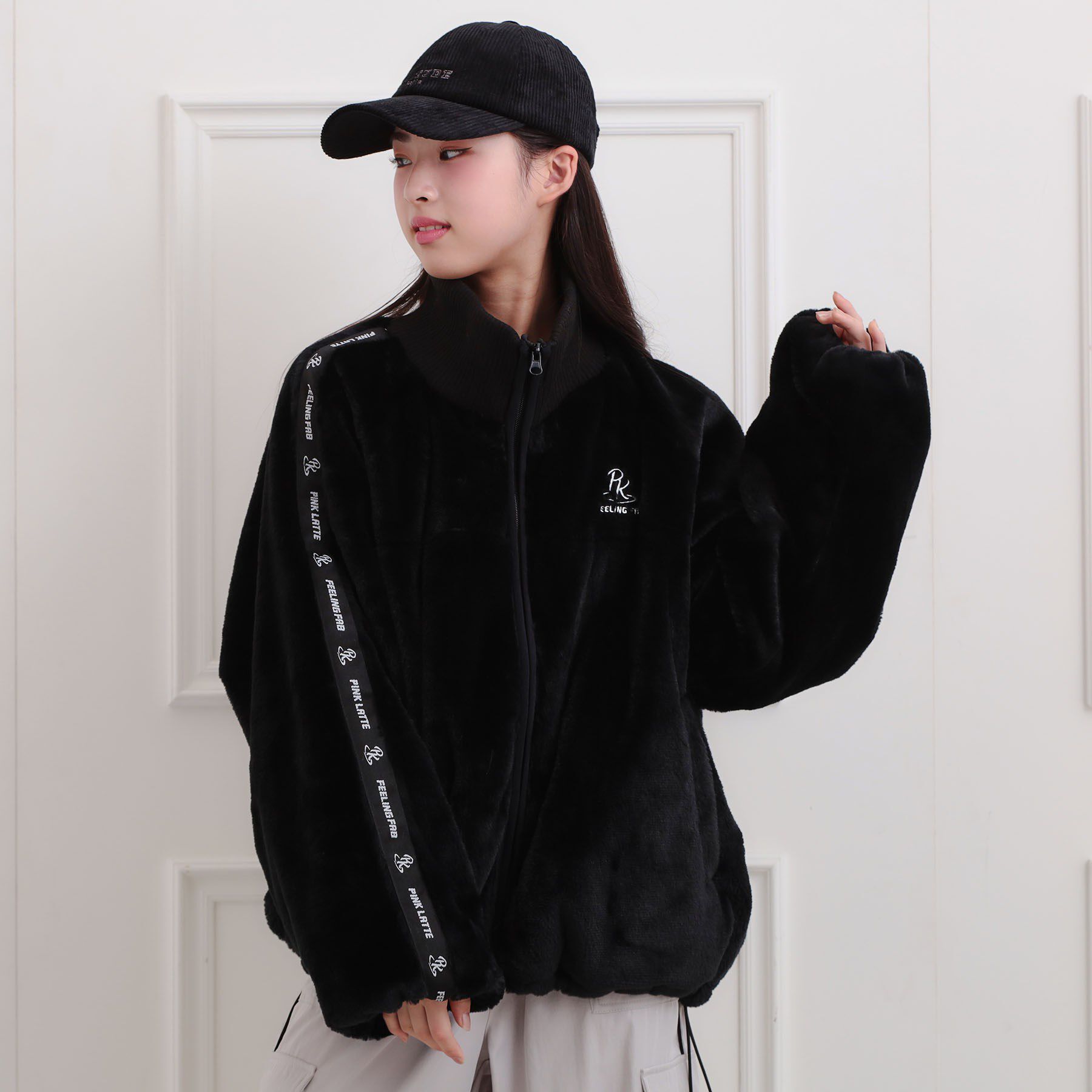 PINK-latte「フェイクファーリブハイネックブルゾン」|ブルゾン・スタジャン|