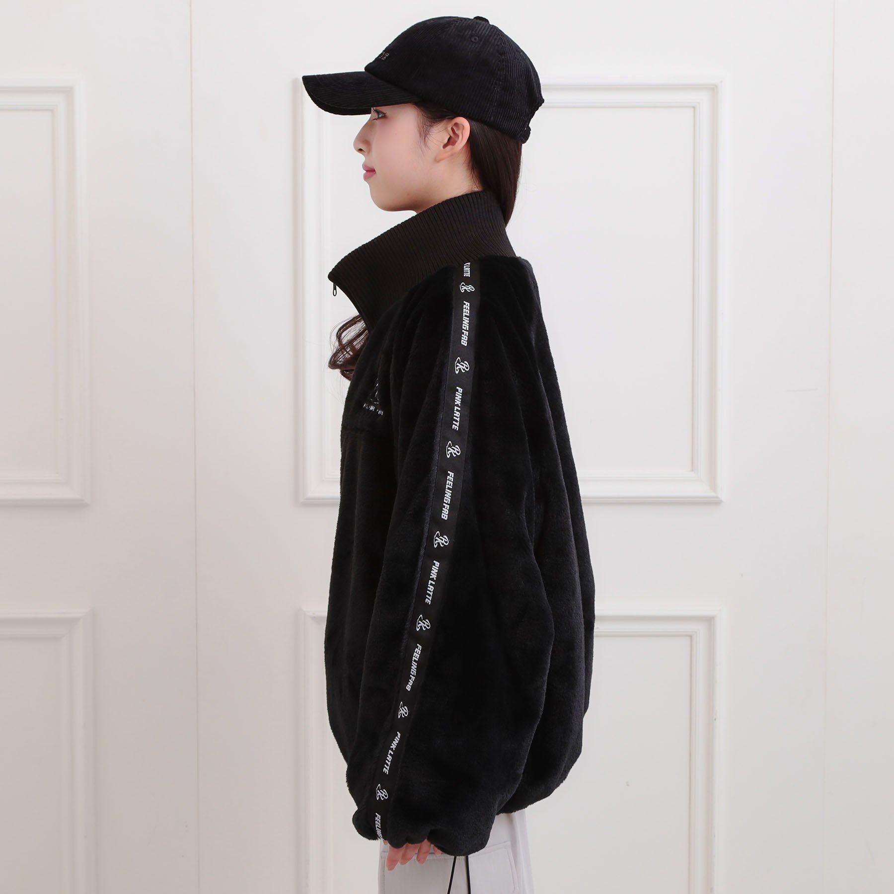 PINK-latte「フェイクファーリブハイネックブルゾン」|ブルゾン・スタジャン|