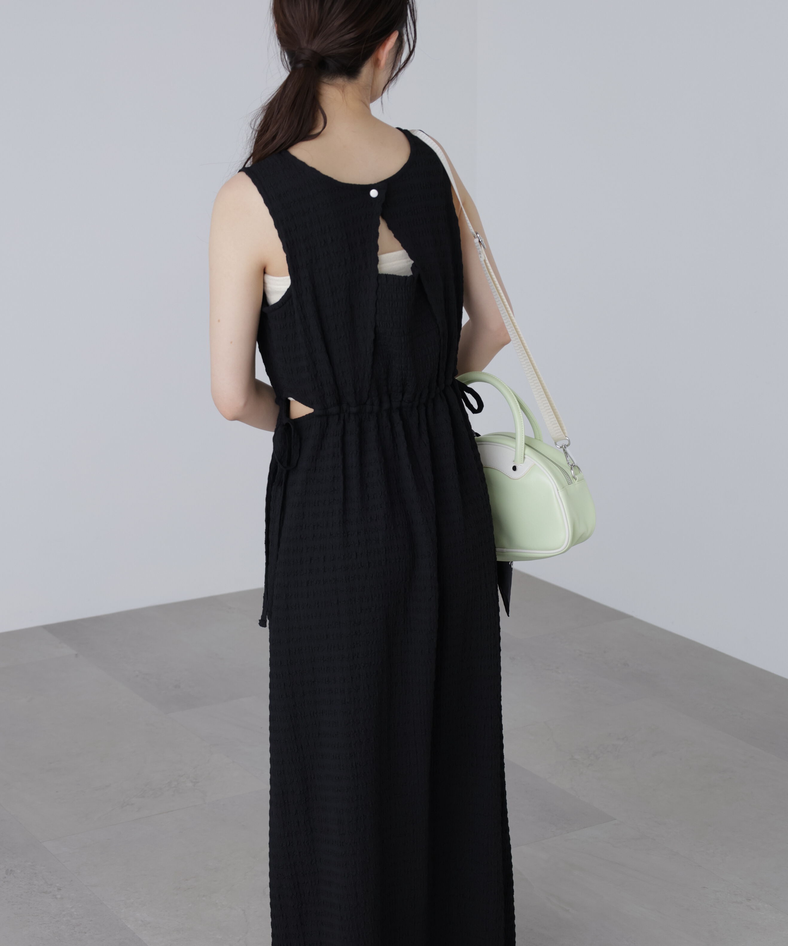  「サイドカットノースリカットソーワンピース」|ワンピース|