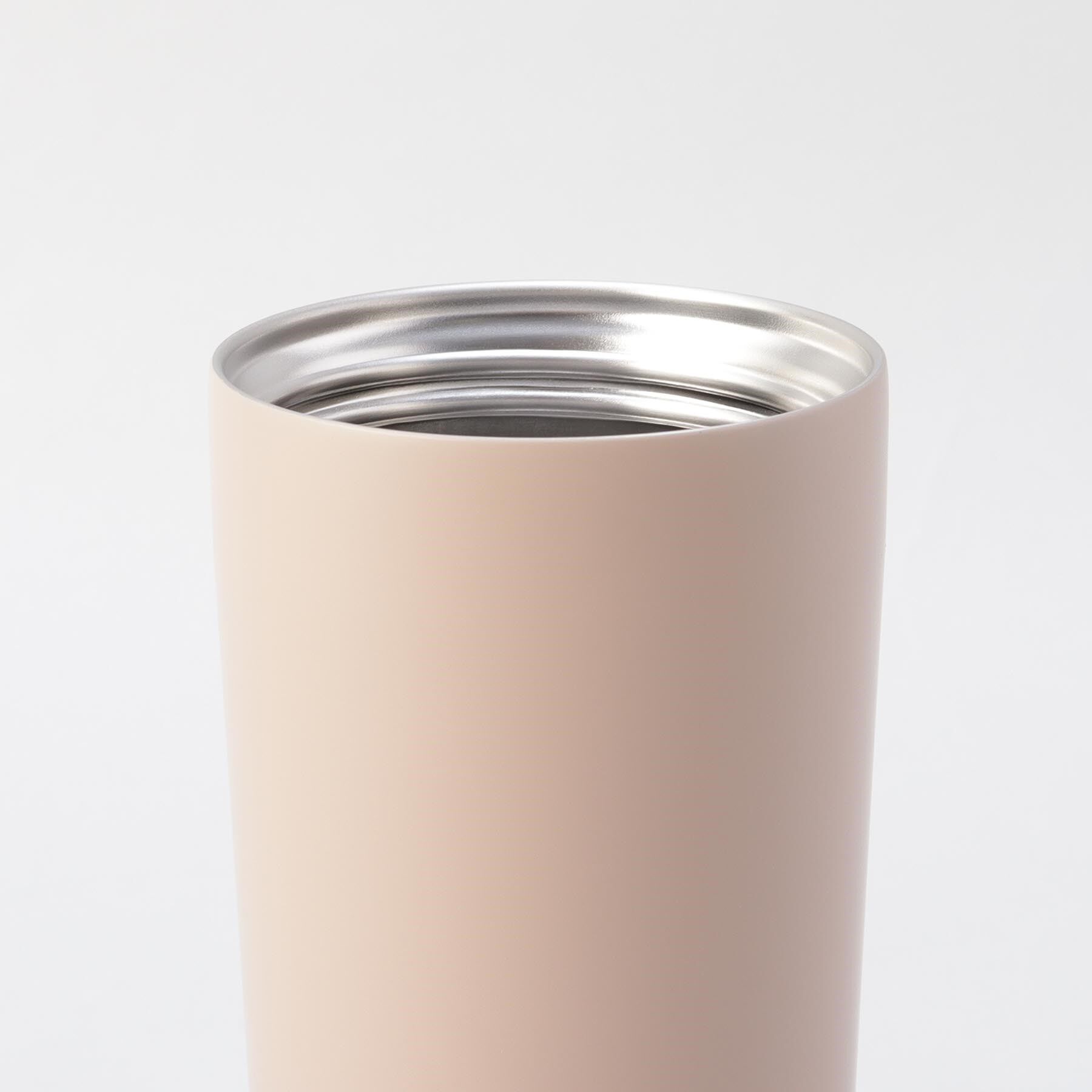 212 KITCHEN STORE「holms ハンドル付きタンブラー 500 スモークピンク」|グラス・マグカップ|