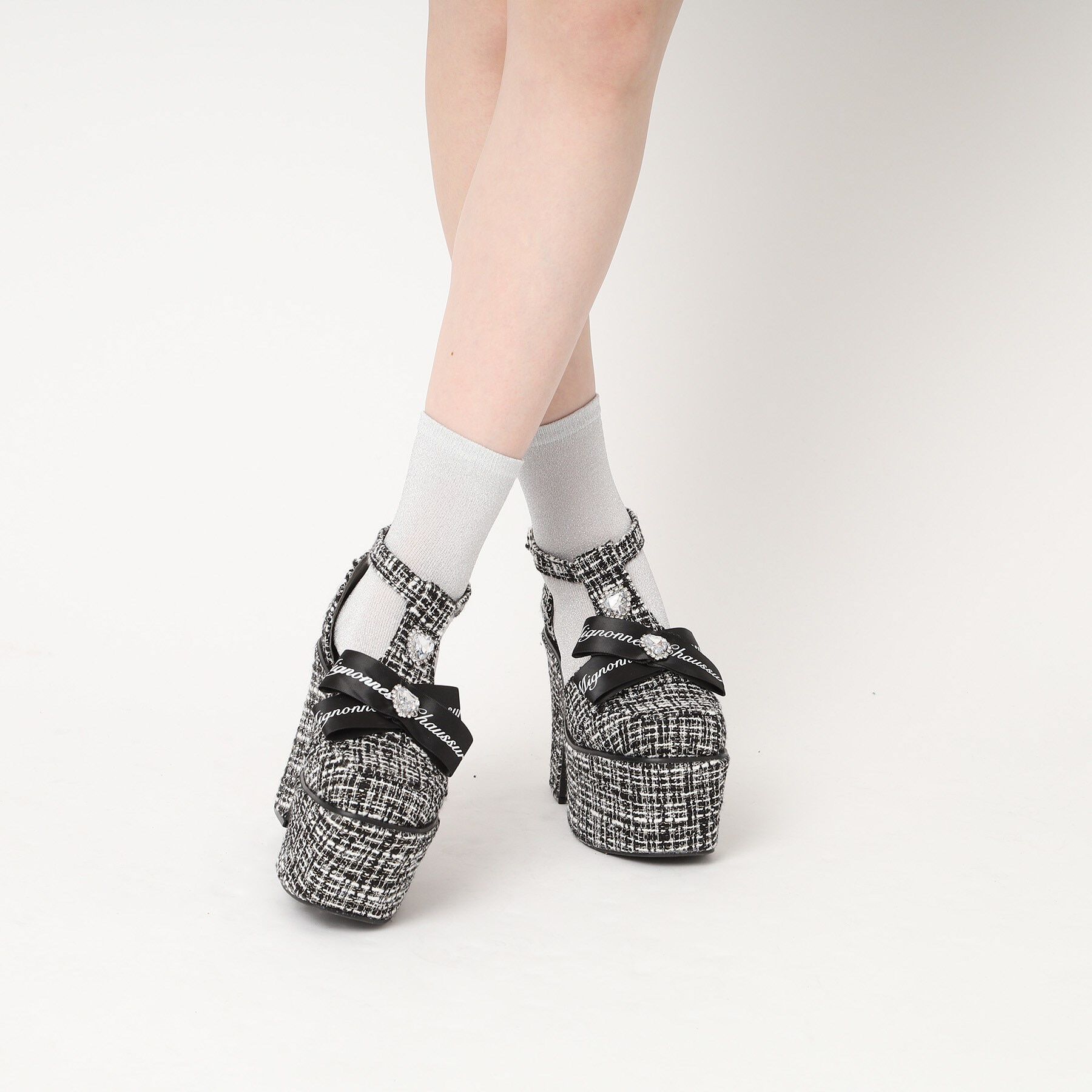 csT&P「厚底ビジュー付きリボンTストラップパンプス 24SS」|パンプス|