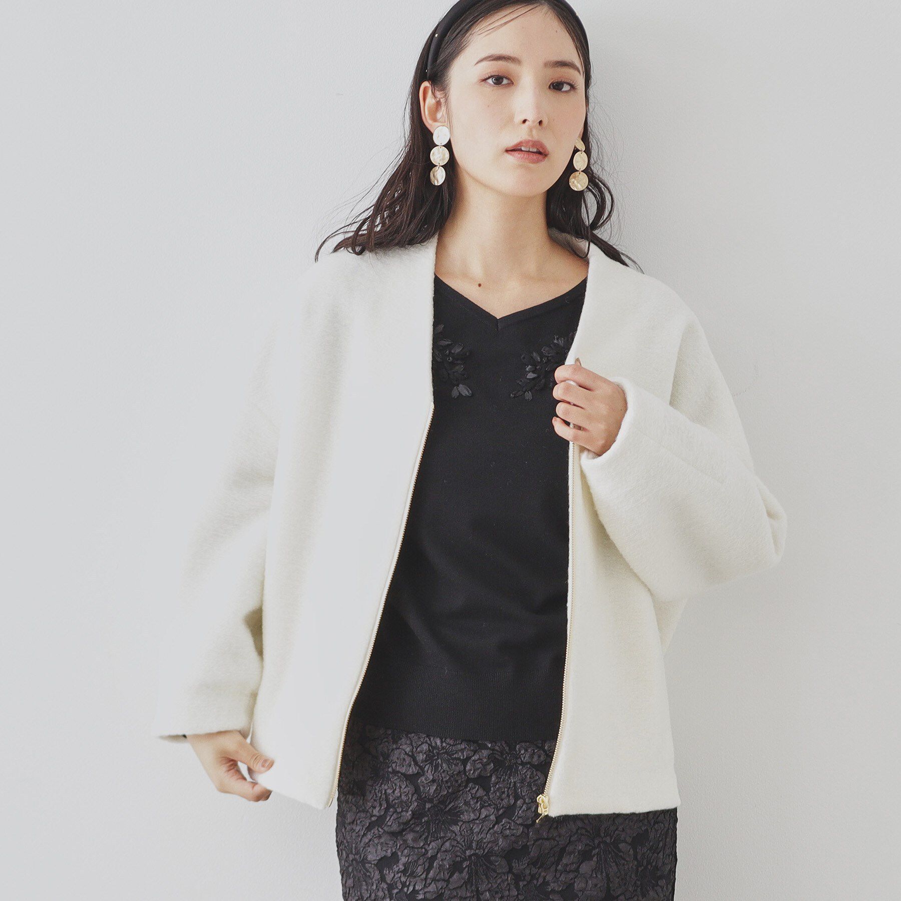 SunaUna「【日本製／イタリアンエアリー／ジップ付】Vネックブルゾン」|ブルゾン・スタジャン|ｵﾌﾎﾜｲﾄ(003)