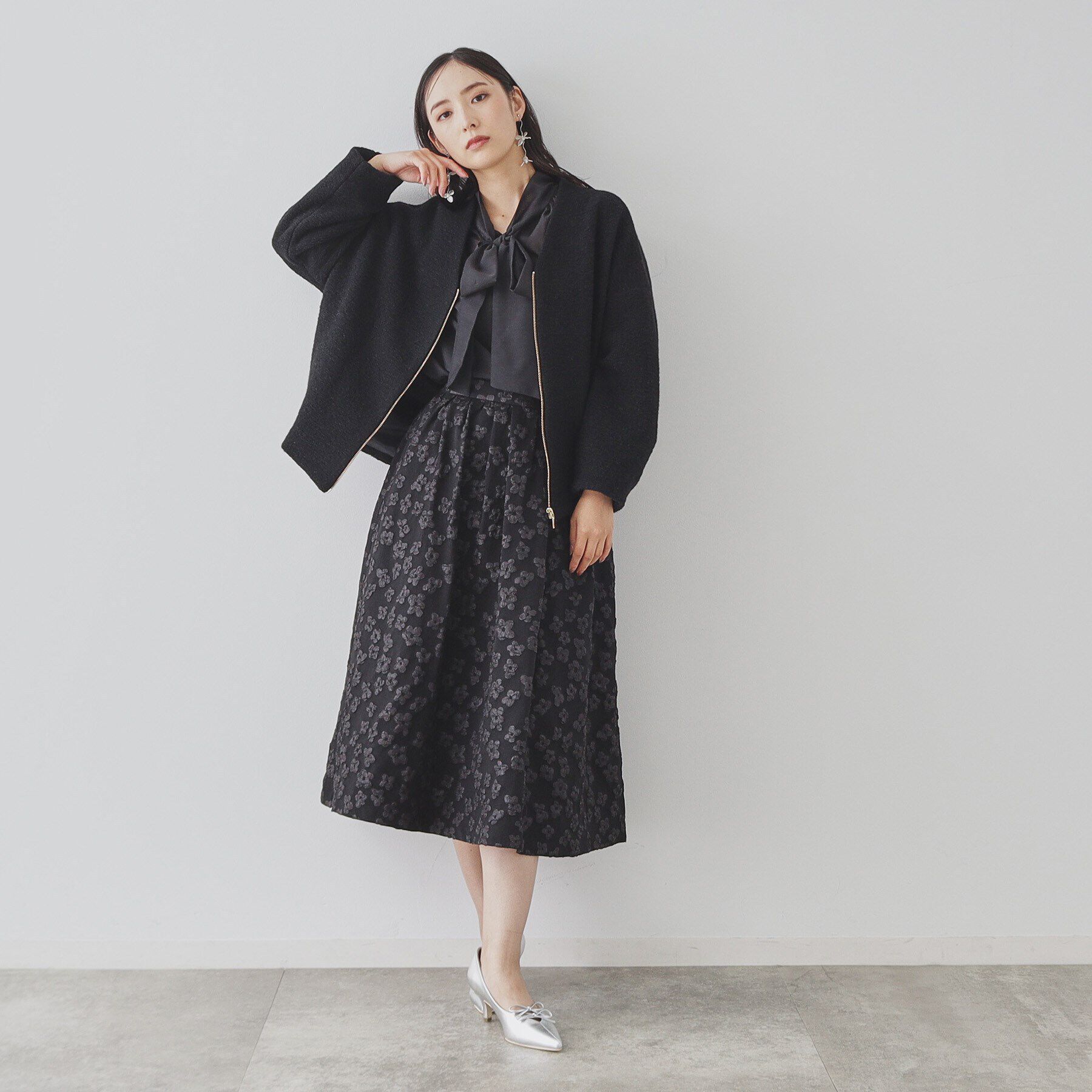 SunaUna「【日本製／イタリアンエアリー／ジップ付】Vネックブルゾン」|ブルゾン・スタジャン|