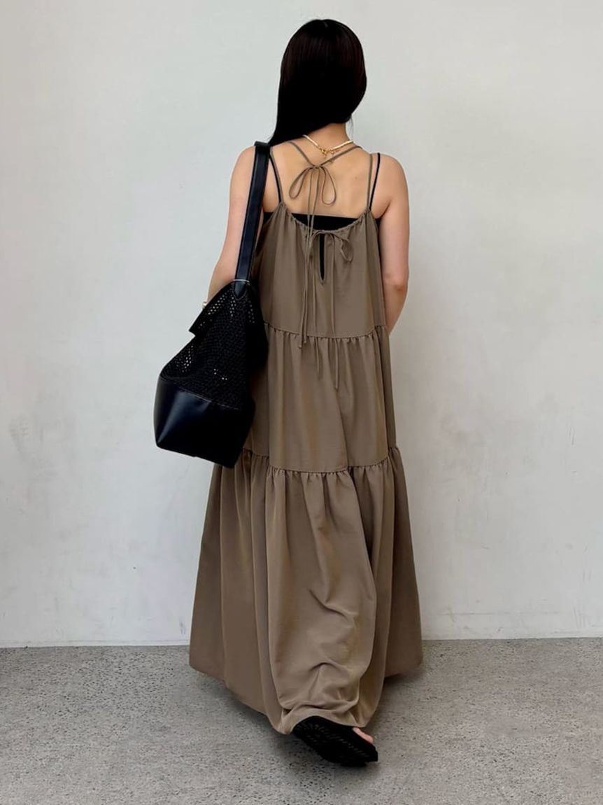 Mila Owen「ダブルリボンホルターネックキャミワンピース」|ワンピース|