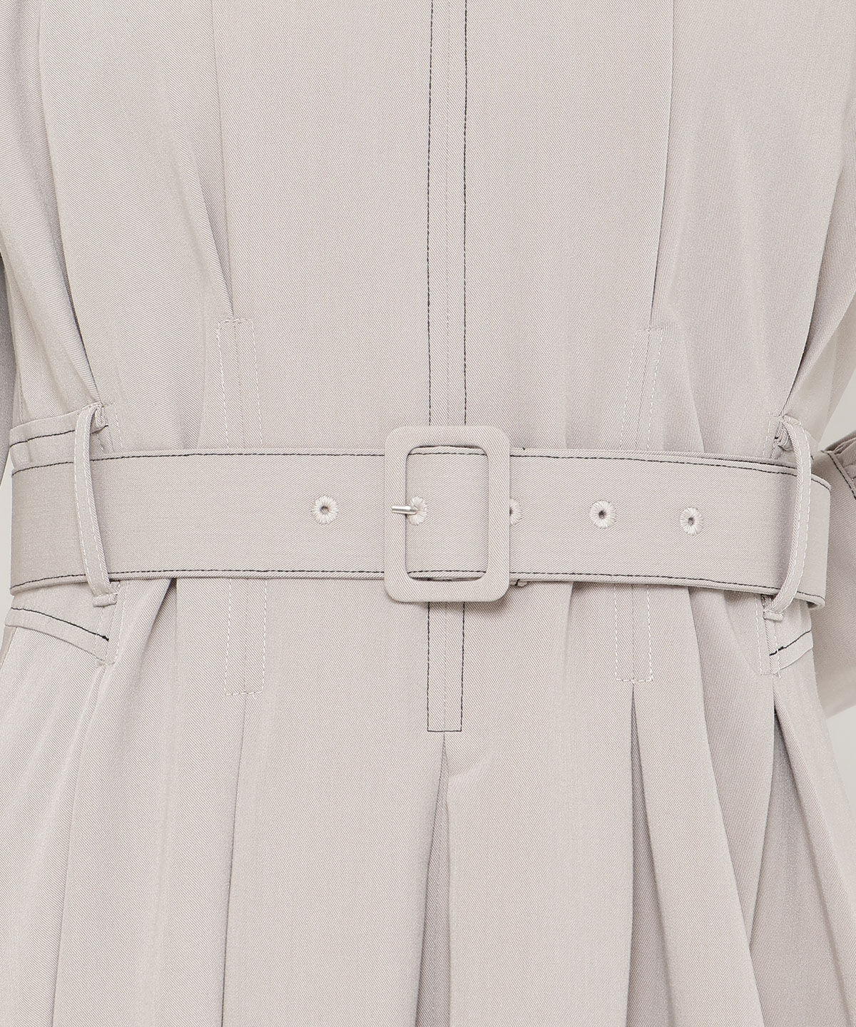 アンドクチュール「配色ステッチハイネックプリンセスワンピース」|ワンピース|