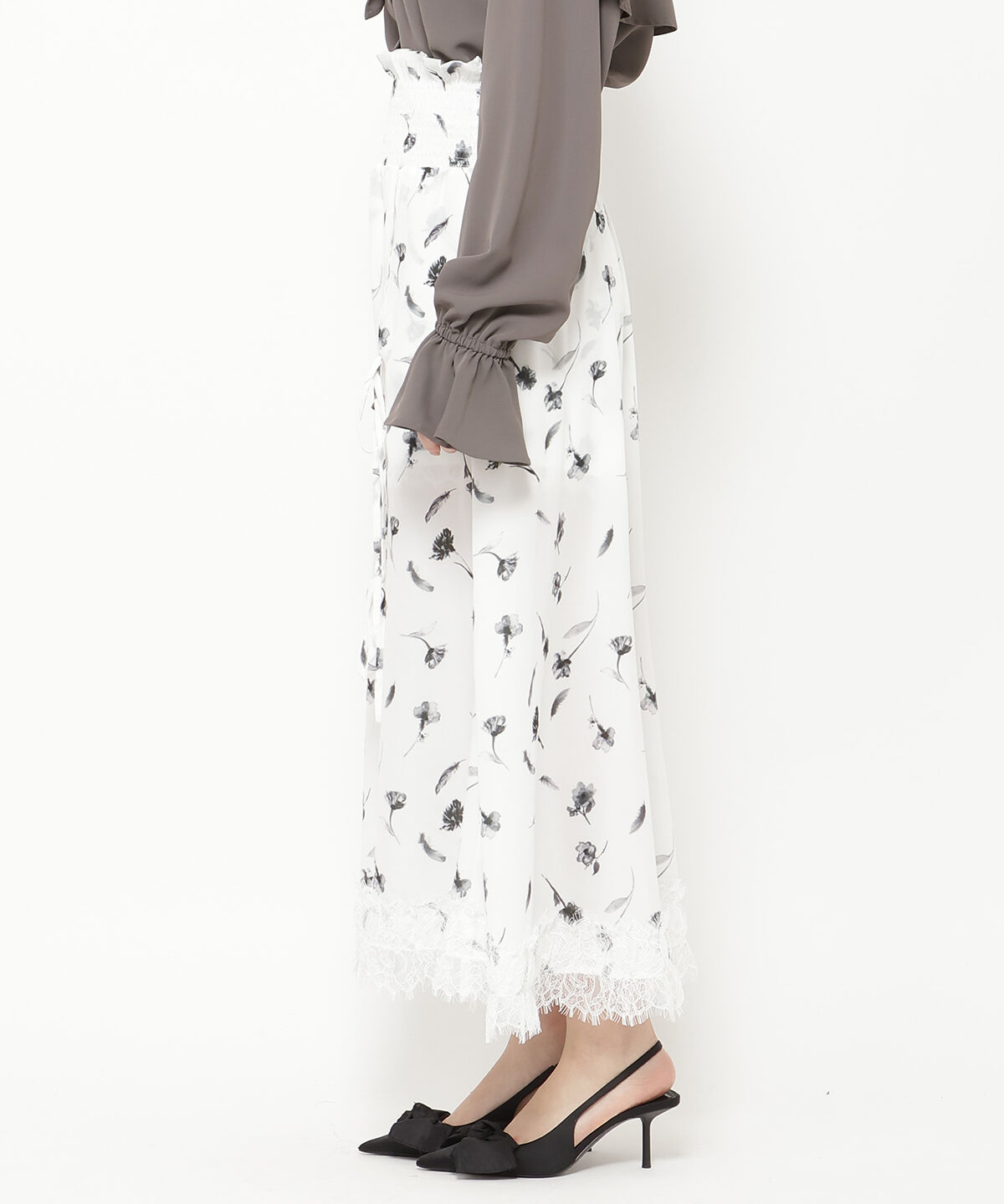 REDYAZEL「フェザープリントスリットスカショートパン」|フレア|