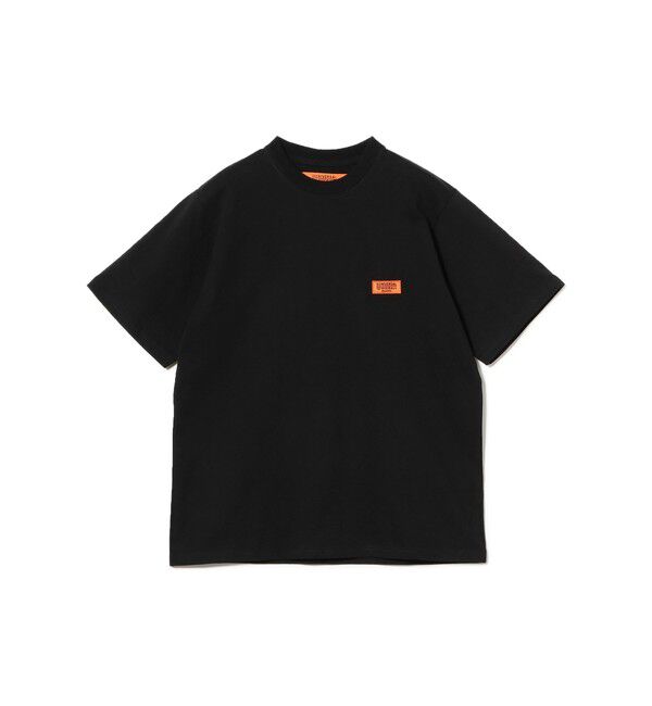 BEAMS「【別注】UNIVERSAL OVERALL / ロゴTシャツ」|Tシャツ・カットソー|BLACK