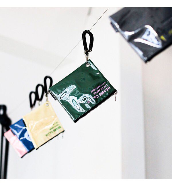 BEAMS「ポリウレタン ロゴ ポーチ S」|ポーチ|GREEN