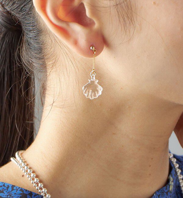 SHIPS for women「【SHIPS別注】HARIO:シェル モチーフ ピアス」|ピアス|ライトホワイト