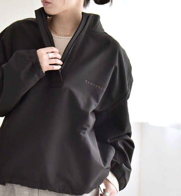 quaranciel「quaranciel:〈洗濯機可能〉ハーフ ジップ ロゴ 刺繍 ドロスト プルオーバー」|プルオーバー|